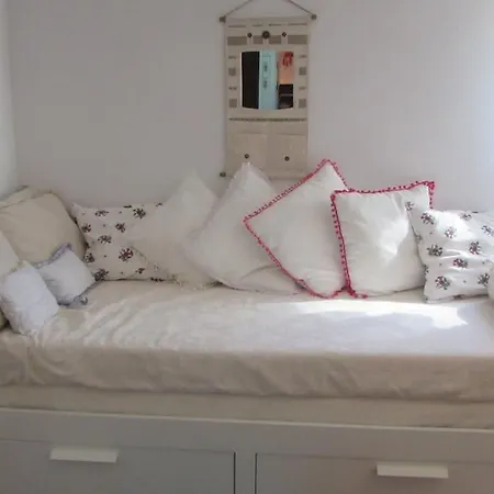 Pensión Moradia No Seixal Ericeira