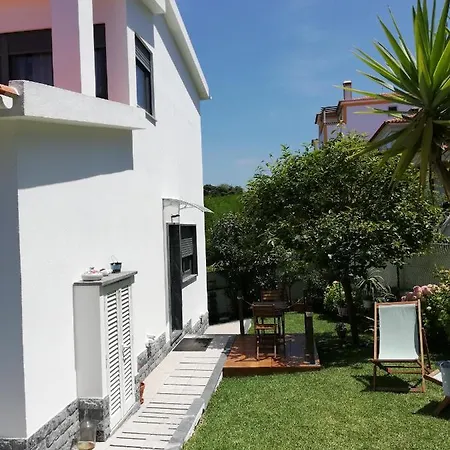 Guest house Moradia No Seixal *