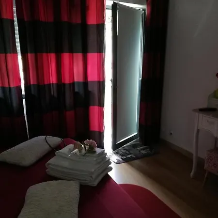 Moradia No Seixal エリセイラ