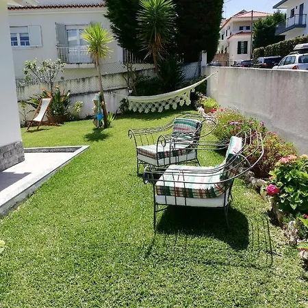 Moradia No Seixal Konukevi Ericeira