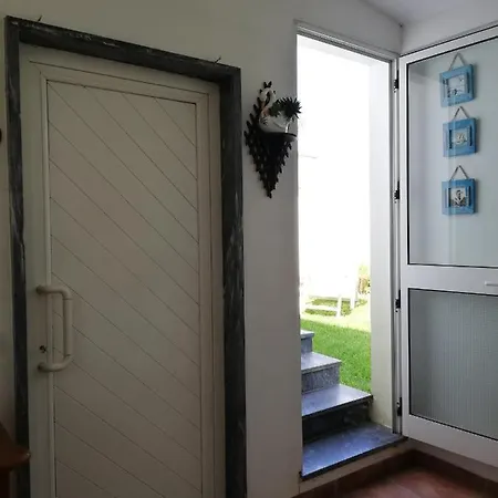 Konukevi Moradia No Seixal Ericeira