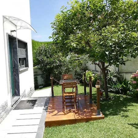 Konukevi Moradia No Seixal Ericeira