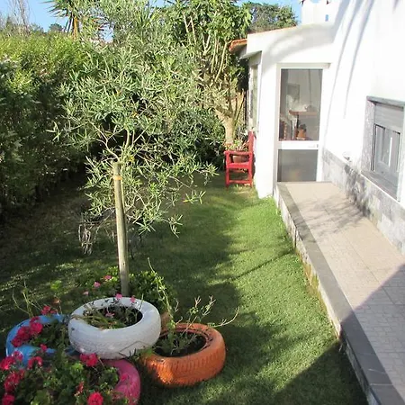 Konukevi Moradia No Seixal 4*